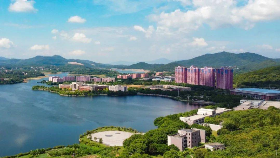 仰恩大學(xué)全日制四年自考大專(zhuān)怎么報(bào)名?