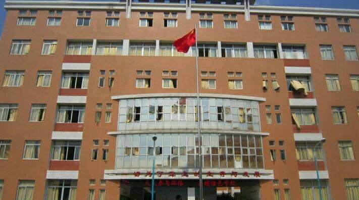 <a href=http://www.tzshuifang.com/school-416/ target=_blank class=infotextkey>福州市聾啞學(xué)校</a>