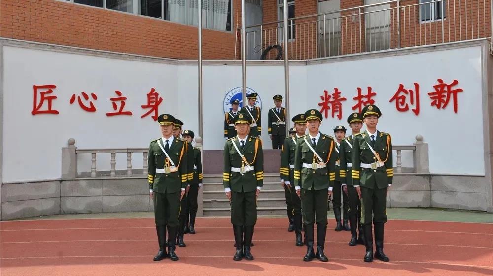 <a href=http://www.tzshuifang.com/school-330/ target=_blank class=infotextkey>Ȫ���A�S�I(y��)�Ќ��W(xu��)У</a>