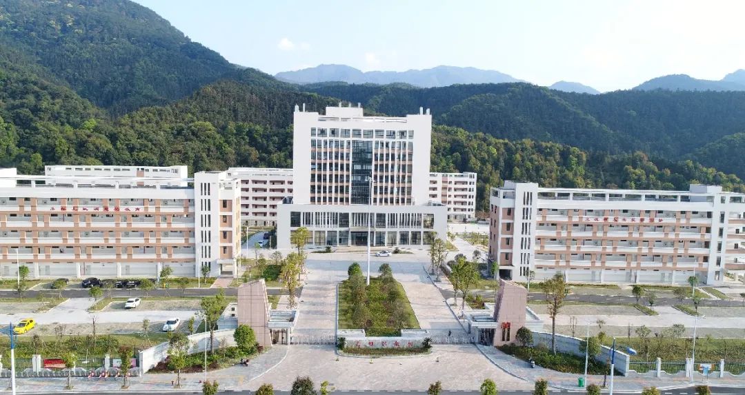 三明市高級技工學(xué)校招生簡章