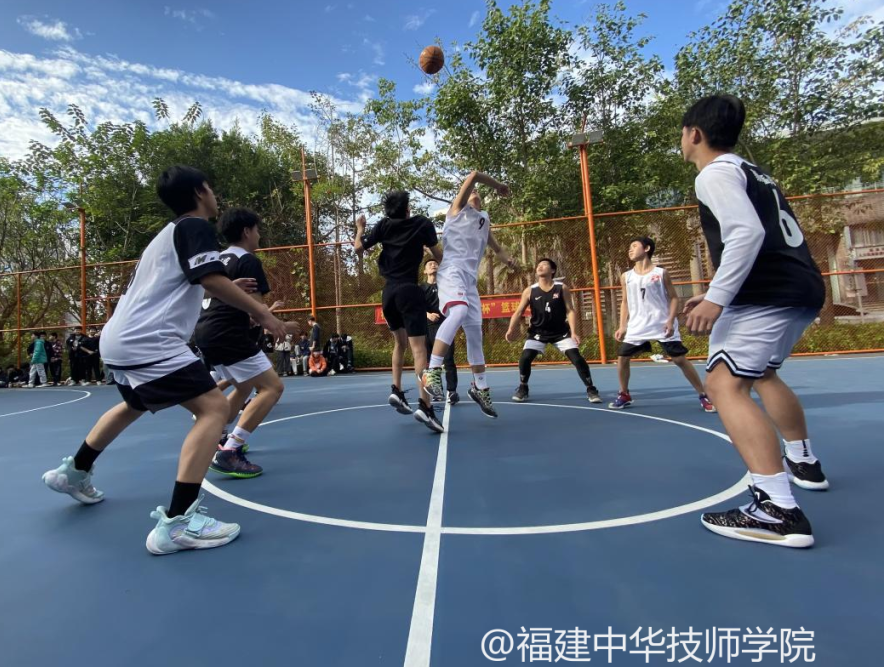 <a href=http://www.tzshuifang.com/school-504/ target=_blank class=infotextkey>�������A�����W(xu��)Ժ</a>��������