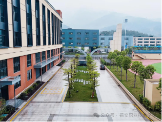 �����I(y��)���g(sh��)�W(xu��)У2024����������